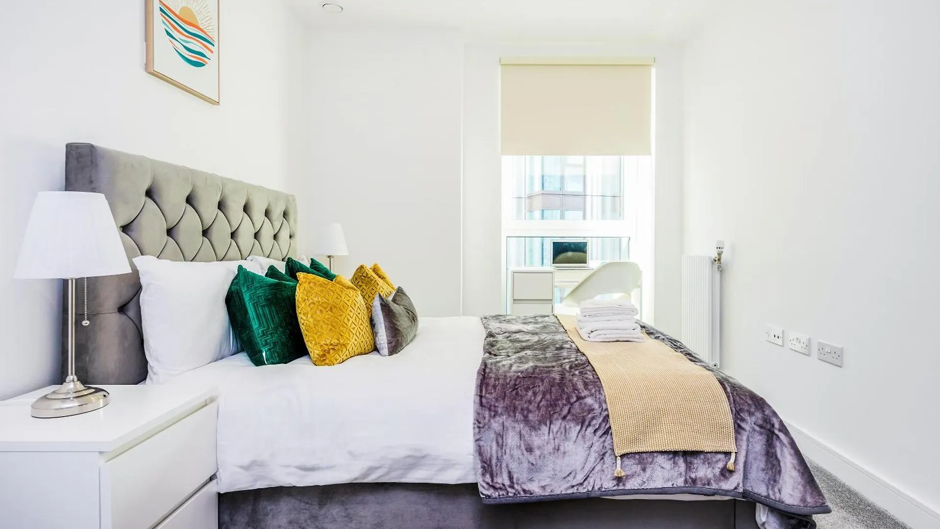 New Riverside Apt Sleeps 5 Easy To Tour London 0*,  United Kingdom