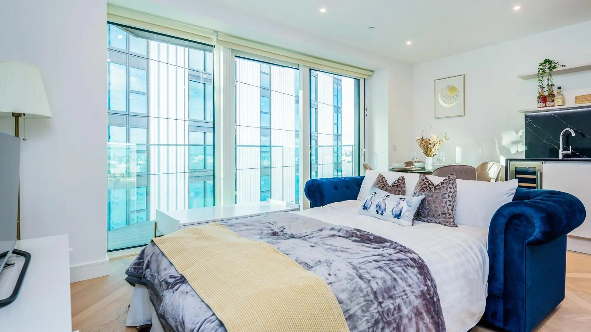New Riverside Apt Sleeps 5 Easy To Tour London United Kingdom